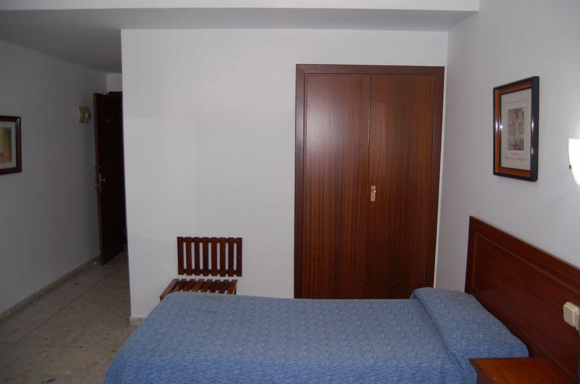 Hotel Marina Victoria Algeciras Zewnętrze zdjęcie