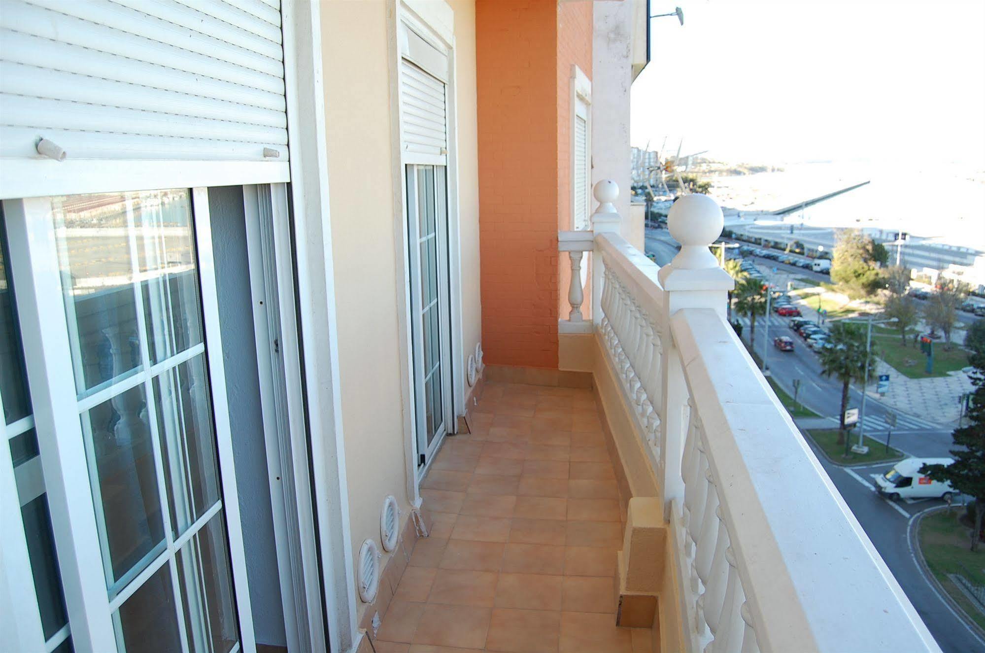 Hotel Marina Victoria Algeciras Zewnętrze zdjęcie