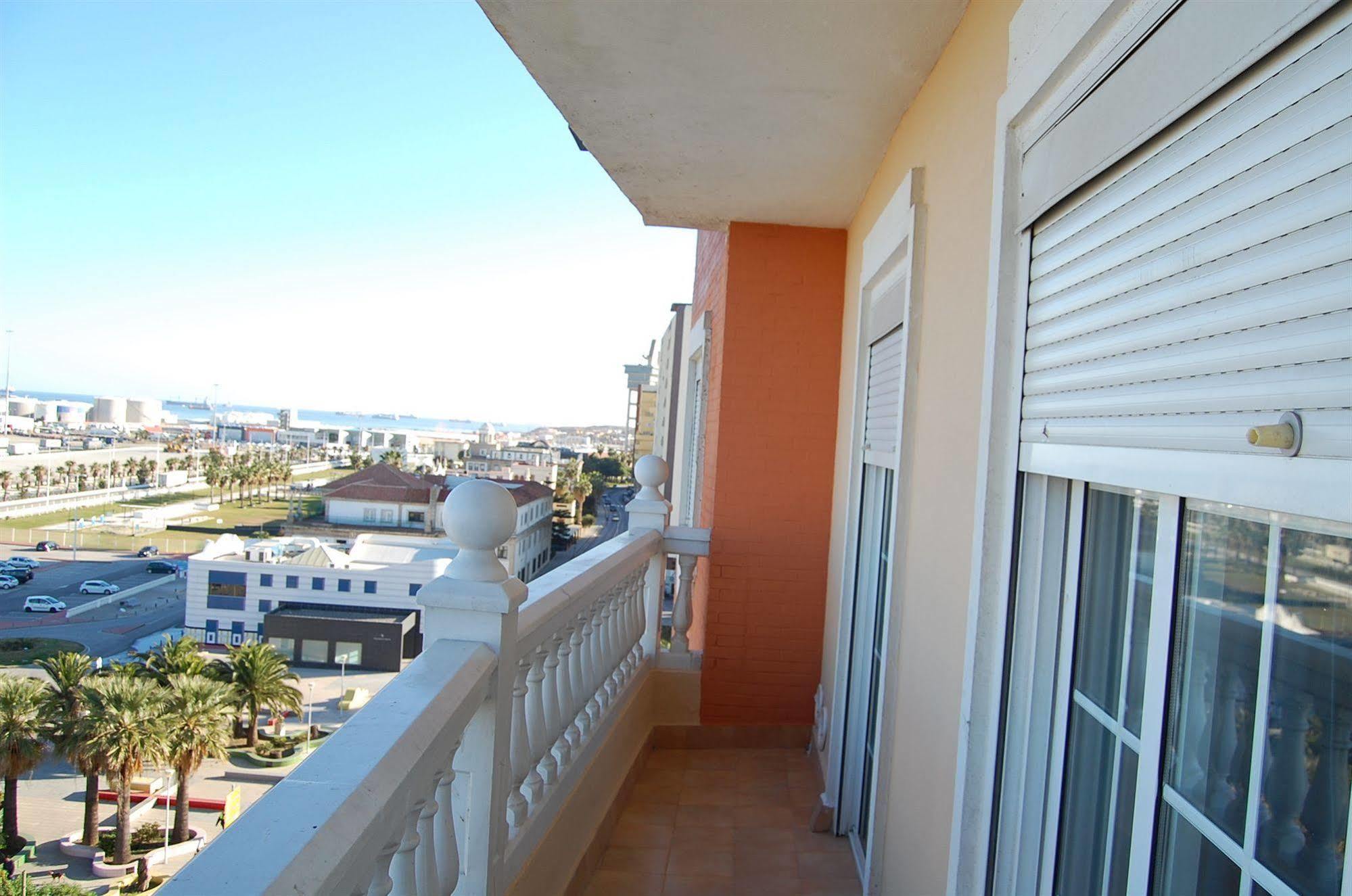 Hotel Marina Victoria Algeciras Zewnętrze zdjęcie