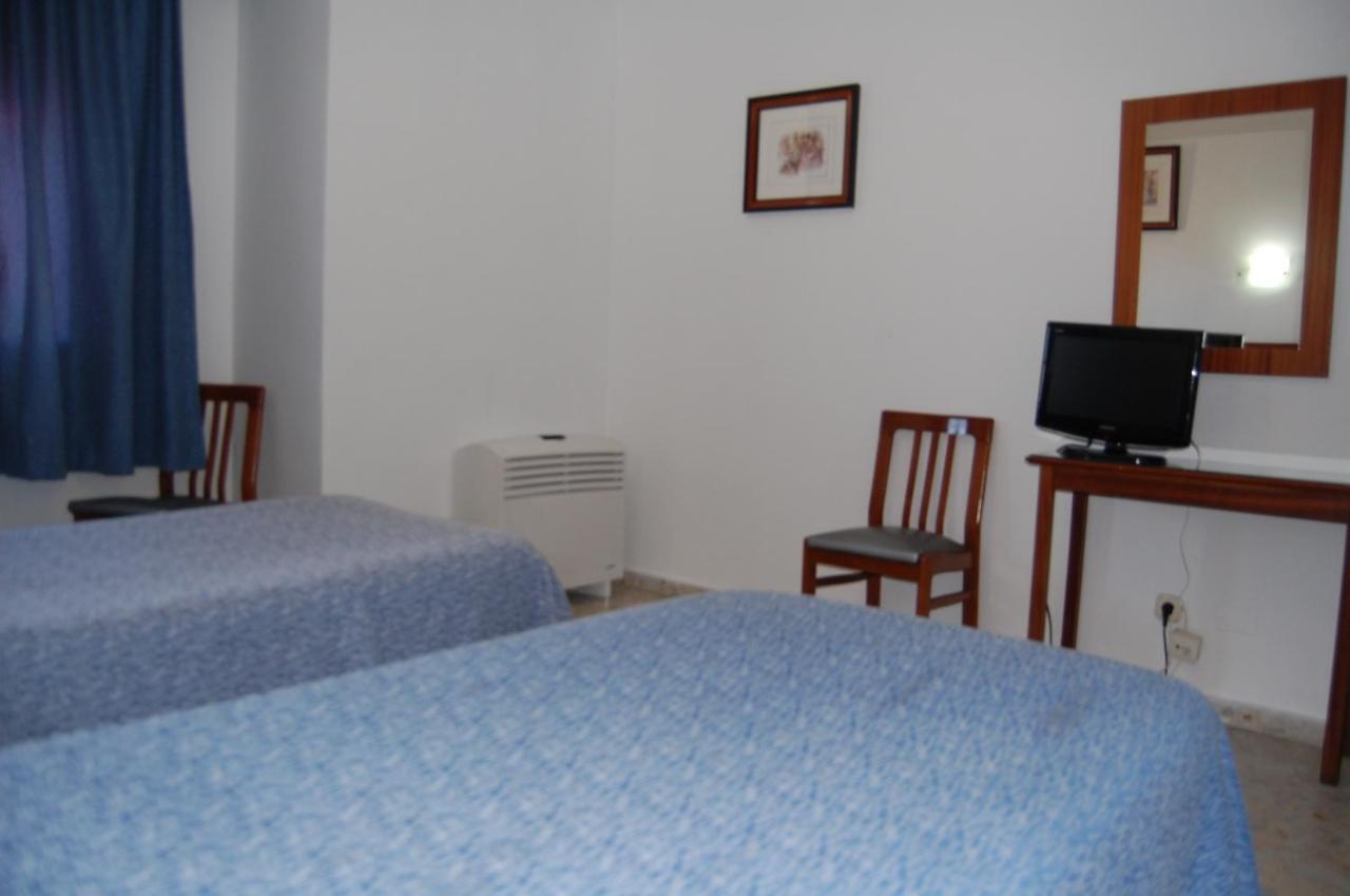 Hotel Marina Victoria Algeciras Pokój zdjęcie